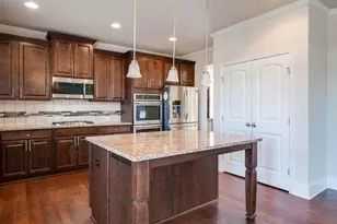 4215 Miramount Overlook, Cumming, GA 30040 - Photo 11