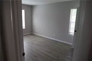 1321 Surrey Ln SW, Marietta, GA 30008 - Photo 11