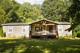 223 Azalea Dr, Jefferson, GA 30549 - Photo 1