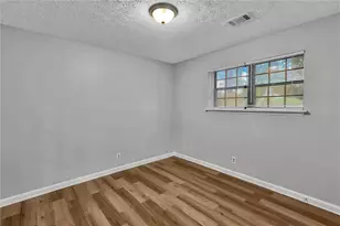3429 Tarragon Dr, Decatur, GA 30034 - Photo 7