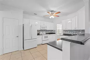 9821 Reflections Dr, Villa Rica, GA 30180 - Photo 5