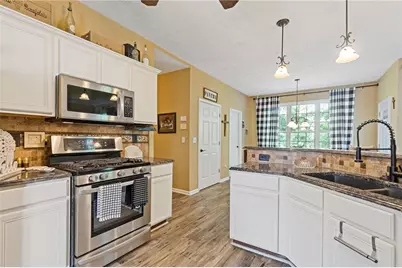 2264 Oak Falls Lane, Buford, GA 30519 - Photo 17
