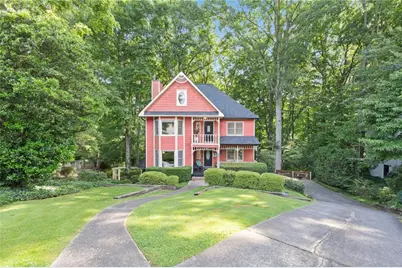 2312 Woodsfield Court NE, Marietta, GA 30062 - Photo 5