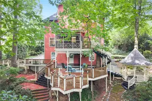 2312 Woodsfield Ct NE, Marietta, GA 30062 - Photo 9