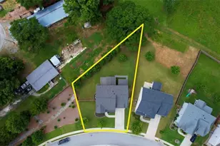 3458 Crayton Gln Wy, Buford, GA 30519 - Photo 91