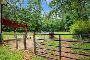 1370 Bethlehem Church Rd, Grantville, GA 30220 - Photo 31