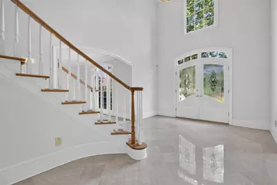 6211 Blackberry Hill, Peachtree Corners, GA 30092 - Photo 7
