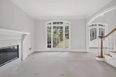 6211 Blackberry Hill, Peachtree Corners, GA 30092 - Photo 11
