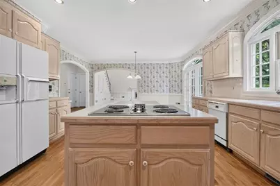 6211 Blackberry Hill, Peachtree Corners, GA 30092 - Photo 17