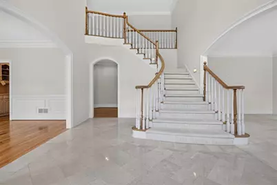6211 Blackberry Hill, Peachtree Corners, GA 30092 - Photo 5