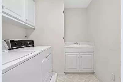 6211 Blackberry Hill, Peachtree Corners, GA 30092 - Photo 33