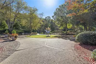 140 Victoria Way, Roswell, GA 30075 - Photo 41