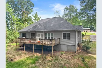 393 Brookwood Drive, Lavonia, GA 30553 - Photo 35
