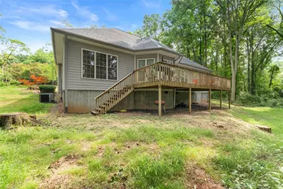 393 Brookwood Drive, Lavonia, GA 30553 - Photo 37