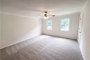 4615 Creek Bluff Dr, Buford, GA 30518 - Photo 11