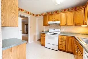 2685 Ashworth Lake Rd, Snellville, GA 30078 - Photo 5