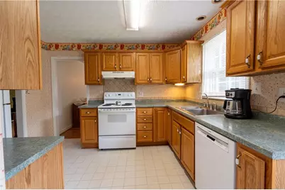 2685 Ashworth Lake Road, Snellville, GA 30078 - Photo 17