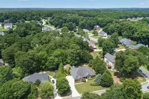 1847 Tribble Crest Dr, Lawrenceville, GA 30045 - Photo 5