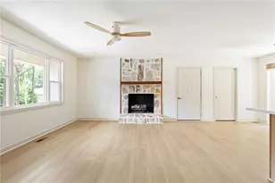 4126 Gregory Manor Cir SW, Smyrna, GA 30082 - Photo 3