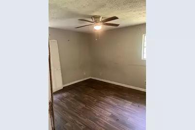 5852 Hallwood Court, Lithonia, GA 30058 - Photo 17