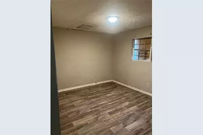 5852 Hallwood Court, Lithonia, GA 30058 - Photo 5