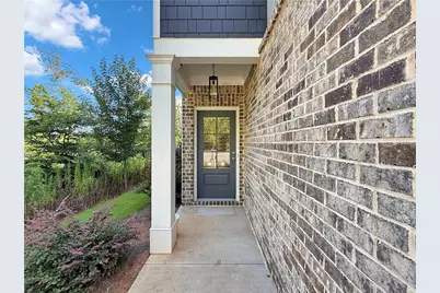 5100 Hillington Way, Sugar Hill, GA 30518 - Photo 3