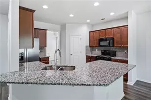 4960 Ducote Trail, Alpharetta, GA 30004 - Photo 3