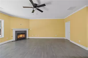 1110 Pepper Ln, Lawrenceville, GA 30044 - Photo 7
