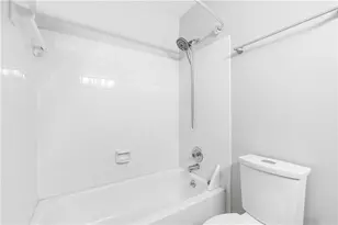 46 Mt Vernon Cir, Atlanta, GA 30338 - Photo 23