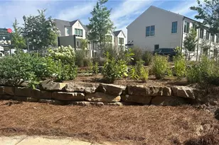 2688 Mackintosh Ct, Brookhaven, GA 30319 - Photo 3