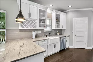 2668 Memorial Dr SE, Atlanta, GA 30317 - Photo 11