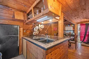 4366 Whiporwill Rd, Gillsville, GA 30543 - Photo 7