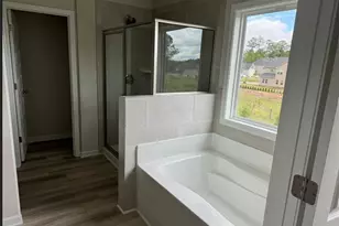3250 Westgate Park Dr, Loganville, GA 30052 - Photo 9