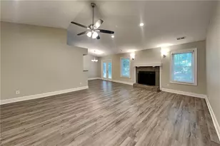 213 Brolley Woods Dr, Woodstock, GA 30189 - Photo 3