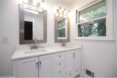 1944 Lashley Court, Snellville, GA 30078 - Photo 15