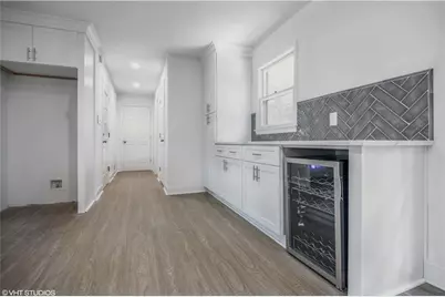 1944 Lashley Court, Snellville, GA 30078 - Photo 9