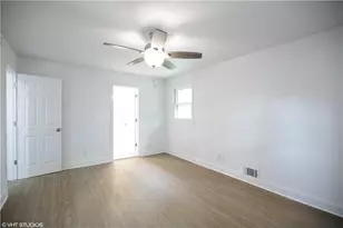 1944 Lashley Ct, Snellville, GA 30078 - Photo 13
