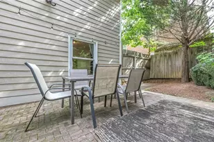 5156 Wentworth Dr, Peachtree Corners, GA 30092 - Photo 9