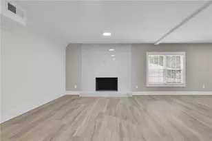 11505 Elkins Rd, Roswell, GA 30076 - Photo 65