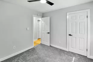 8438 N Pond Dr, Riverdale, GA 30274 - Photo 21