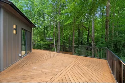 132 Lakeshore Drive NE, Marietta, GA 30067 - Photo 21