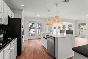 1695 Spinnaker Dr, Alpharetta, GA 30005 - Photo 11
