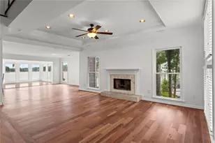 1695 Spinnaker Dr, Alpharetta, GA 30005 - Photo 5