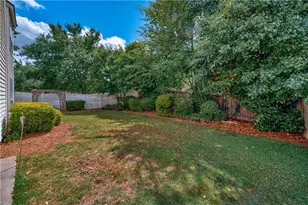 13226 Aventide Ln, Alpharetta, GA 30004 - Photo 7