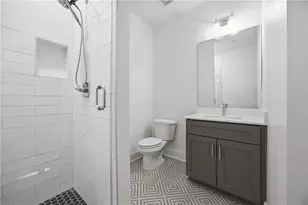 211 Bass St SW, Atlanta, GA 30315 - Photo 9