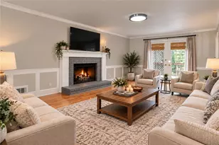 1437 Watsons Pl, Lawrenceville, GA 30043 - Photo 5