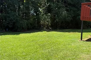 4011 Wintersweet Dr, Decatur, GA 30034 - Photo 11