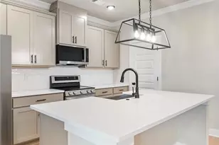 210 Grand Highlands Ct, Winder, GA 30680 - Photo 9