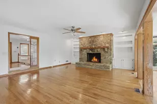 1052 Lakemont Dr, Gainesville, GA 30501 - Photo 17