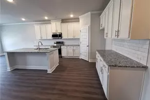 3855 Brookburn Pk, Gainesville, GA 30506 - Photo 5